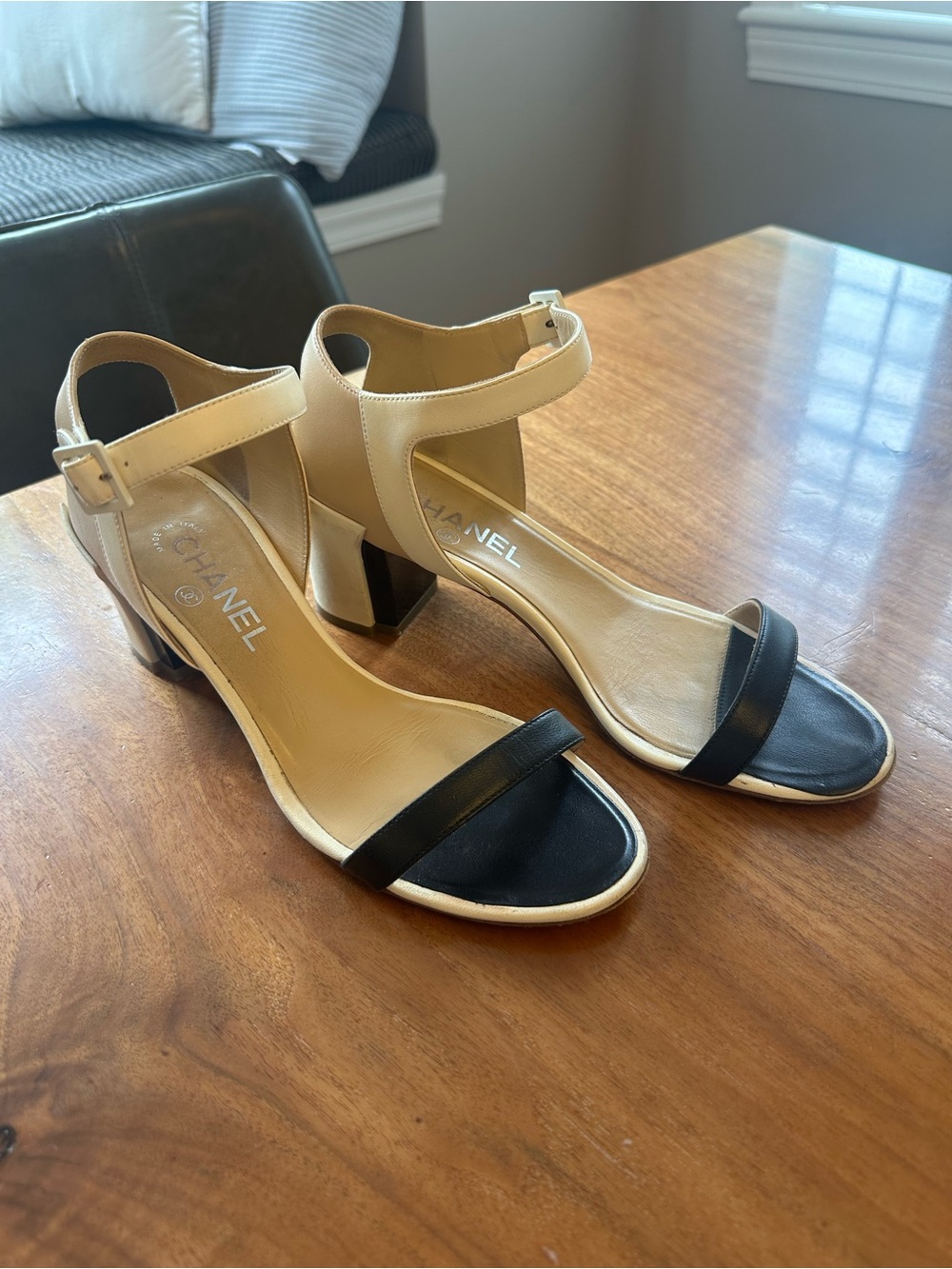 CHANEL Two-Tone Leather Ankle Strap Sandals in Black and Beige - Picture 2 of 7